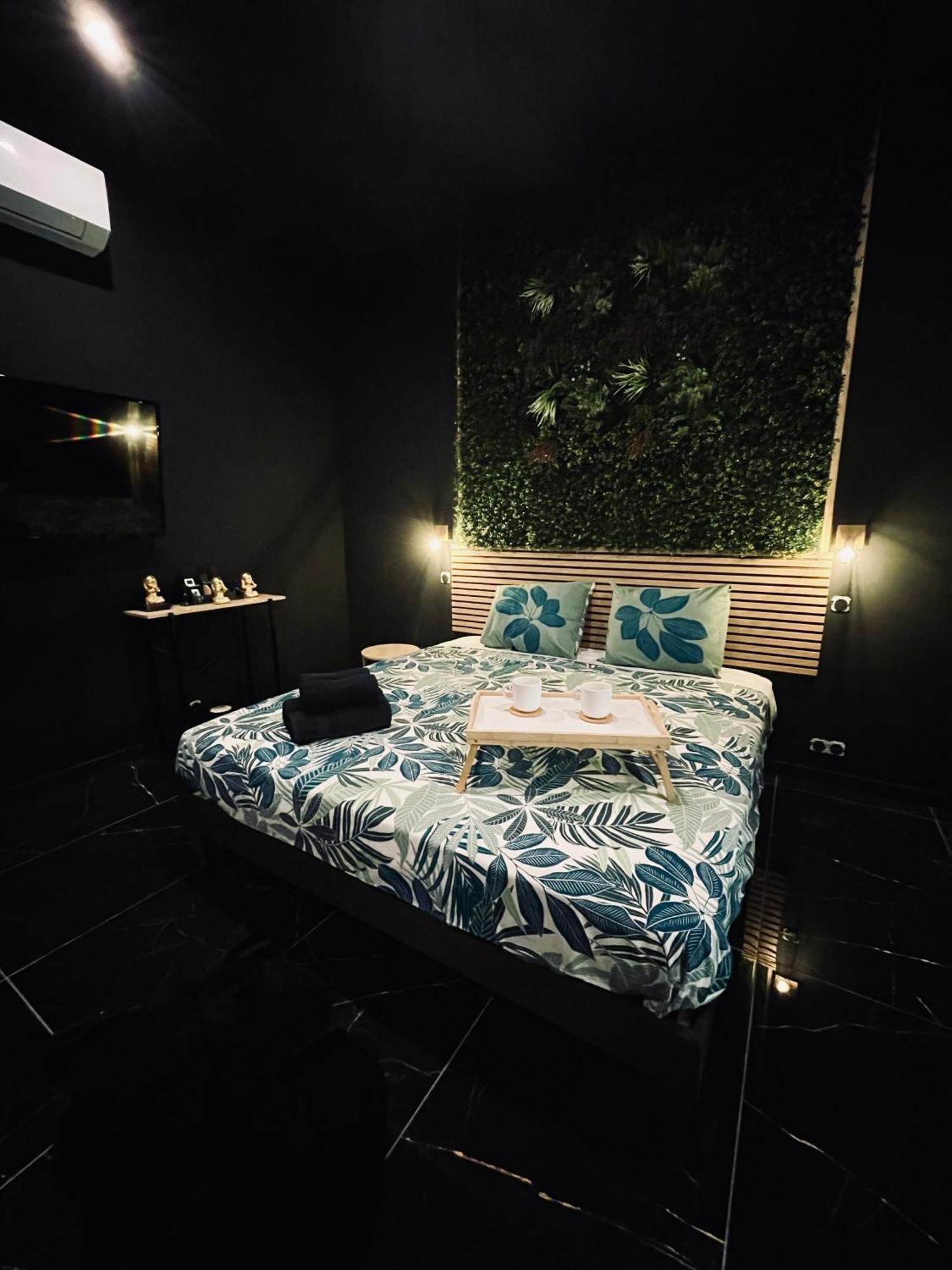 Jungle Love Room De L Hermitage ตูร์นง-โซร์-โฮน ภายนอก รูปภาพ