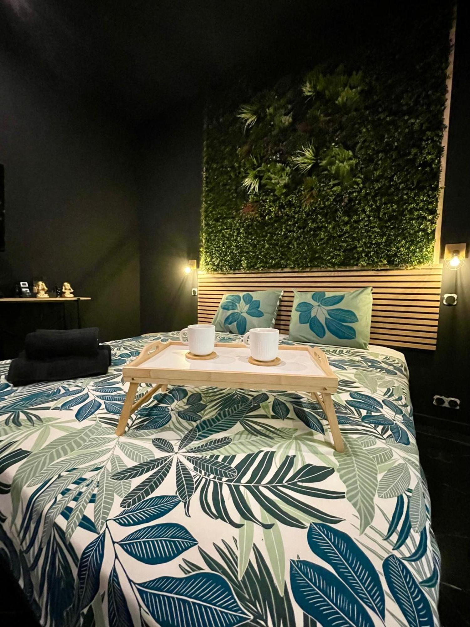 Jungle Love Room De L Hermitage ตูร์นง-โซร์-โฮน ภายนอก รูปภาพ